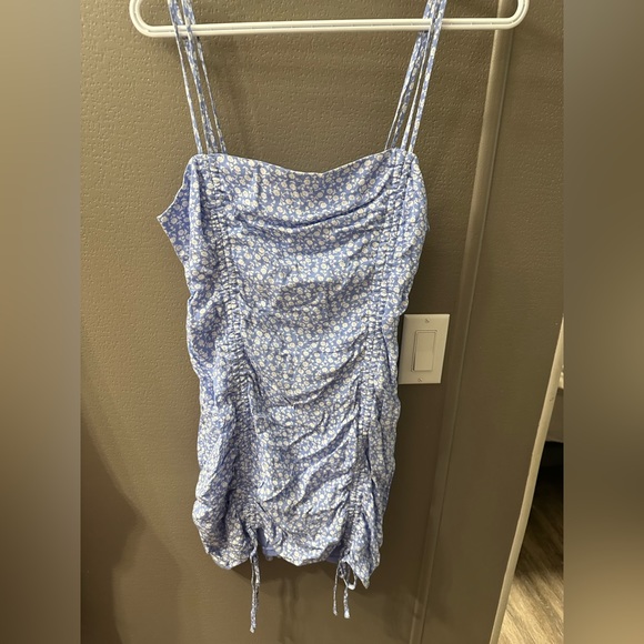 Garage Double Ruched Bodycon Dress Floral Blue Medium Brand New - Picture 2 of 6